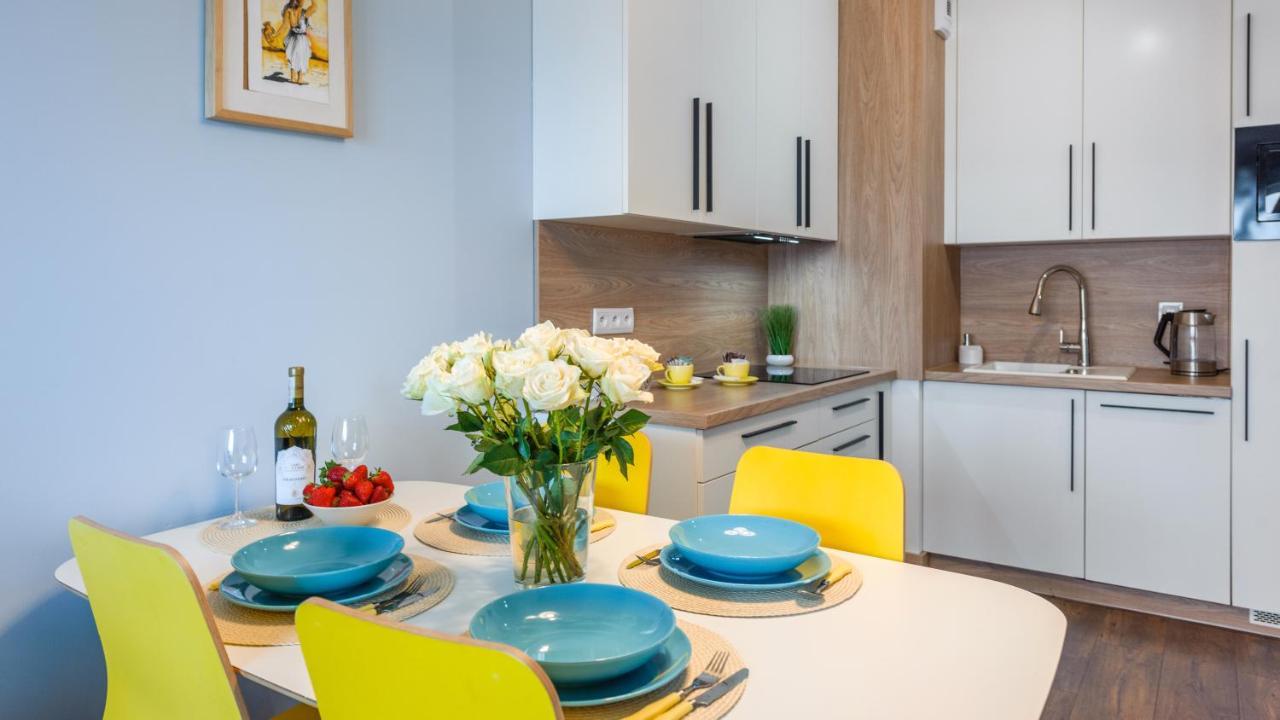 Apartament Blekitna Laguna Z Basenem - Ul Kasprowicza 20A - Holiday City Kolobrzeg Bagian luar foto